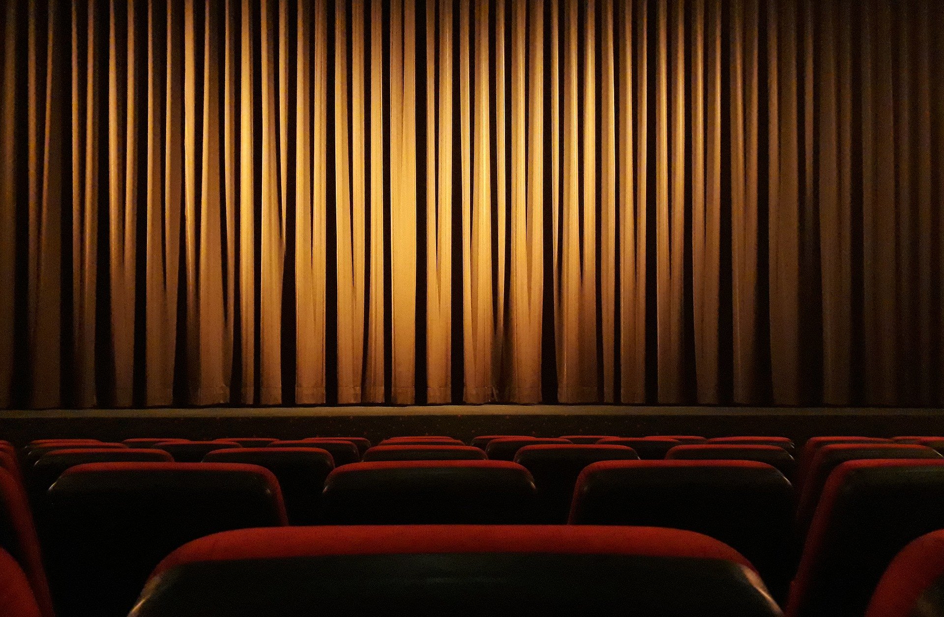 В театре Романа Виктюка пройдет премьера спектакля «Отравленная туника»